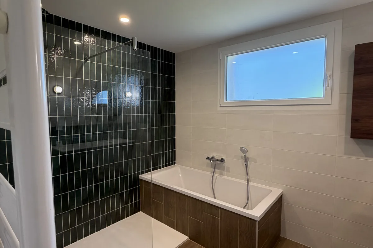 Après - Rénovation complète d’une salle de bains à Orgères