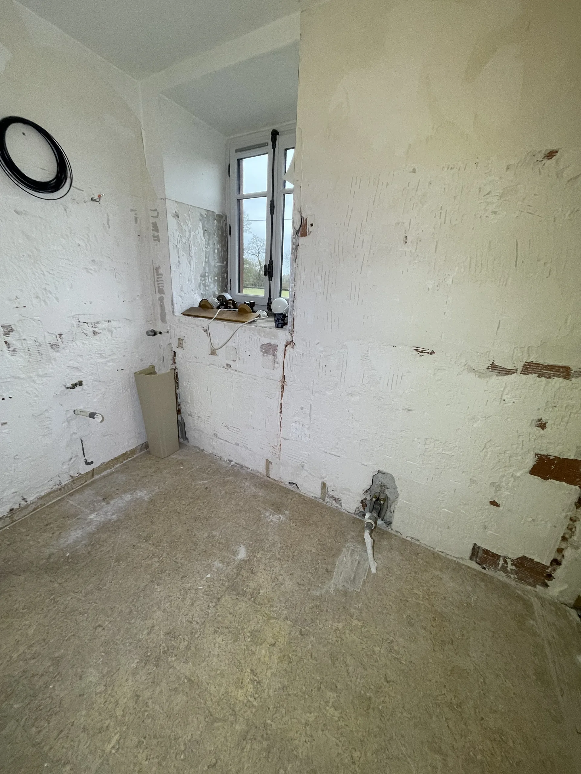 Avant - Rénovation complète de salle de bain