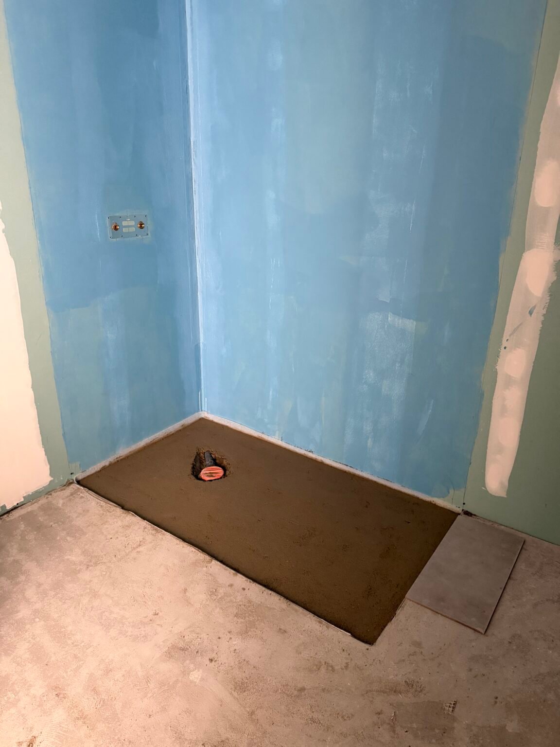 Création des installations sanitaires de deux maisons individuelles