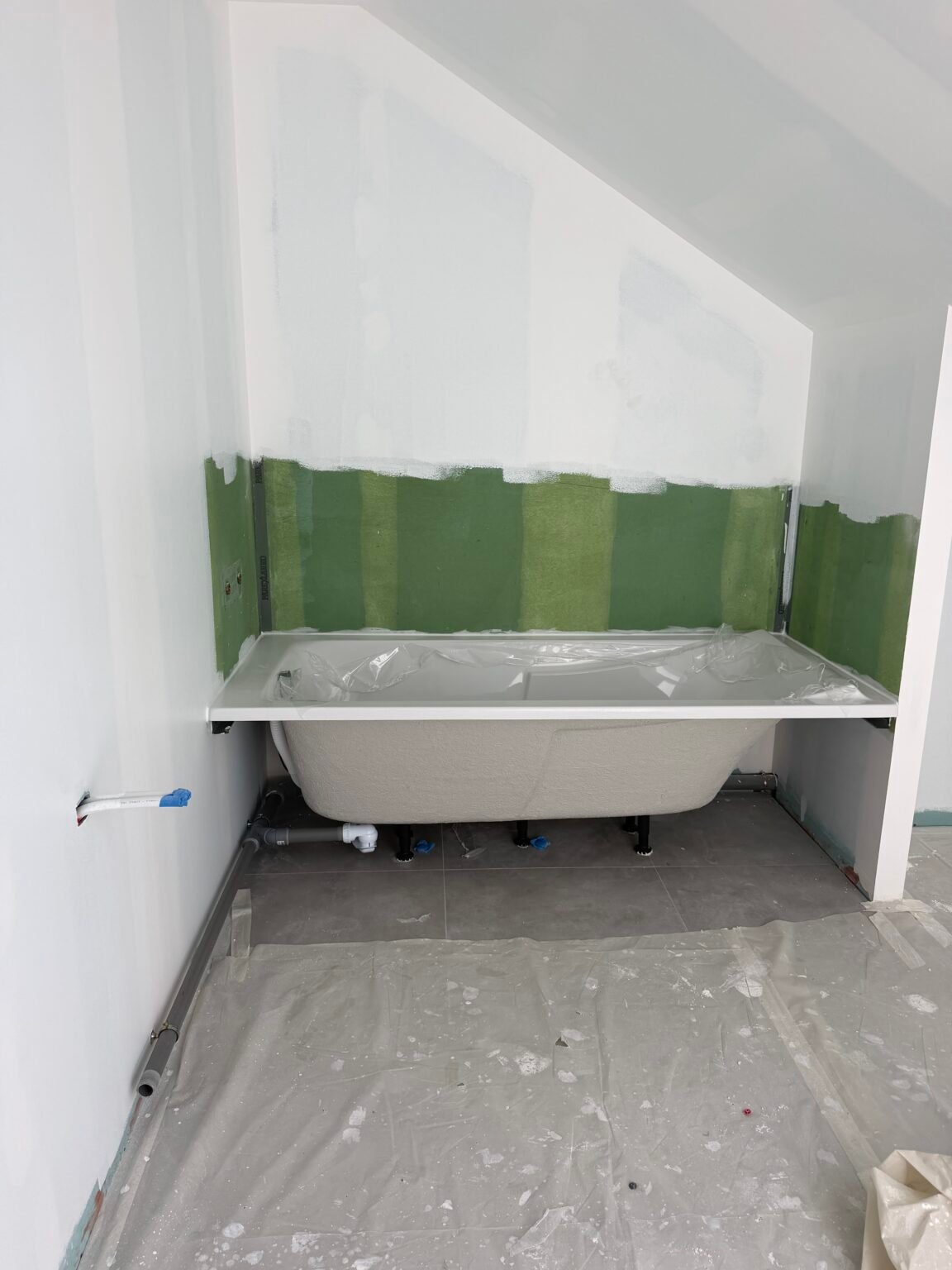 Création des installations sanitaires de deux maisons individuelles
